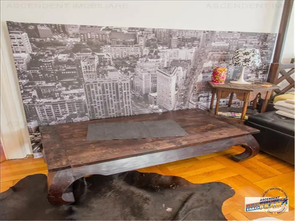 Resedinta distinctiva, pe domeniu de 2.200mp,cadru exclusivist, Central, Brasov - foto 11