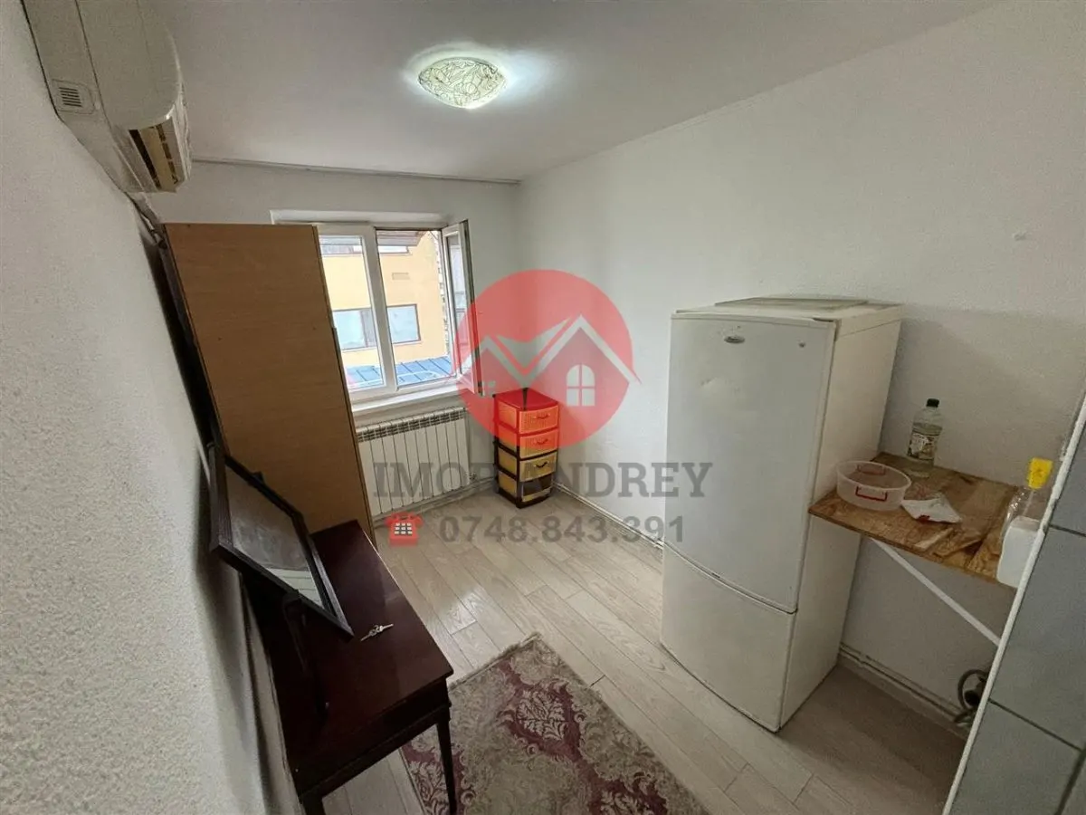 Garsoniera de 11 mp de Vanzare în Zona Vest – Ideala pentru Investitie sau Locuinta - foto 1