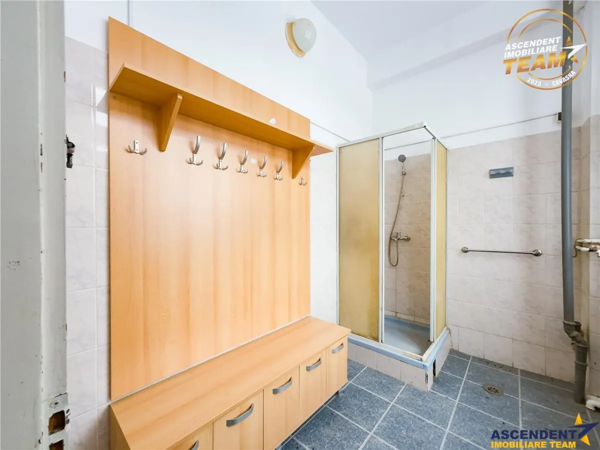 FILM! Oportunitate:Complex multifunctional in Sfantu Gheorghe, Covasna - foto 16