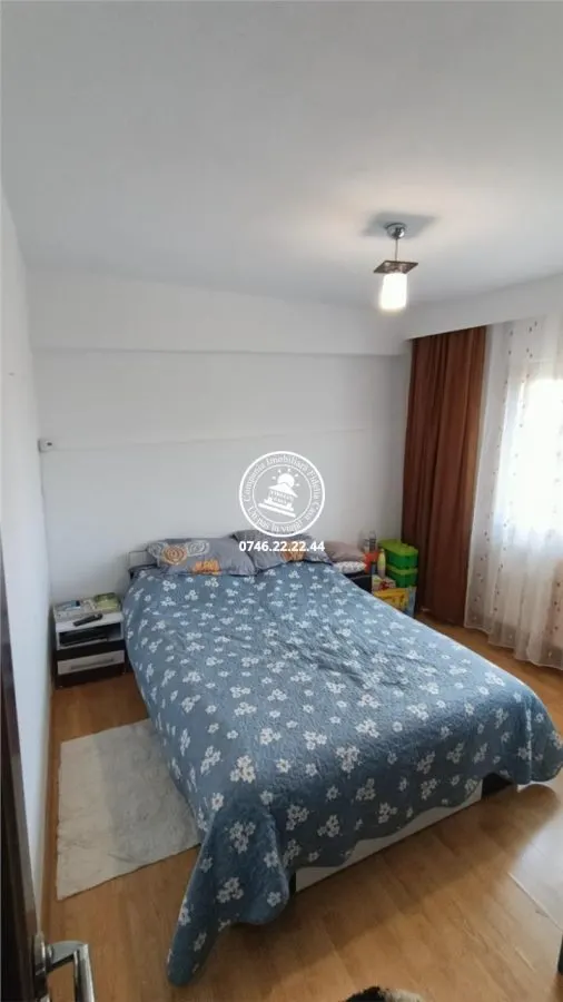 3 camere decomandat Alexandru-Piata - foto 21