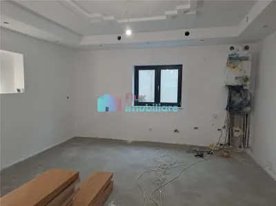 Casa in Tisauti zona scolii - foto 7