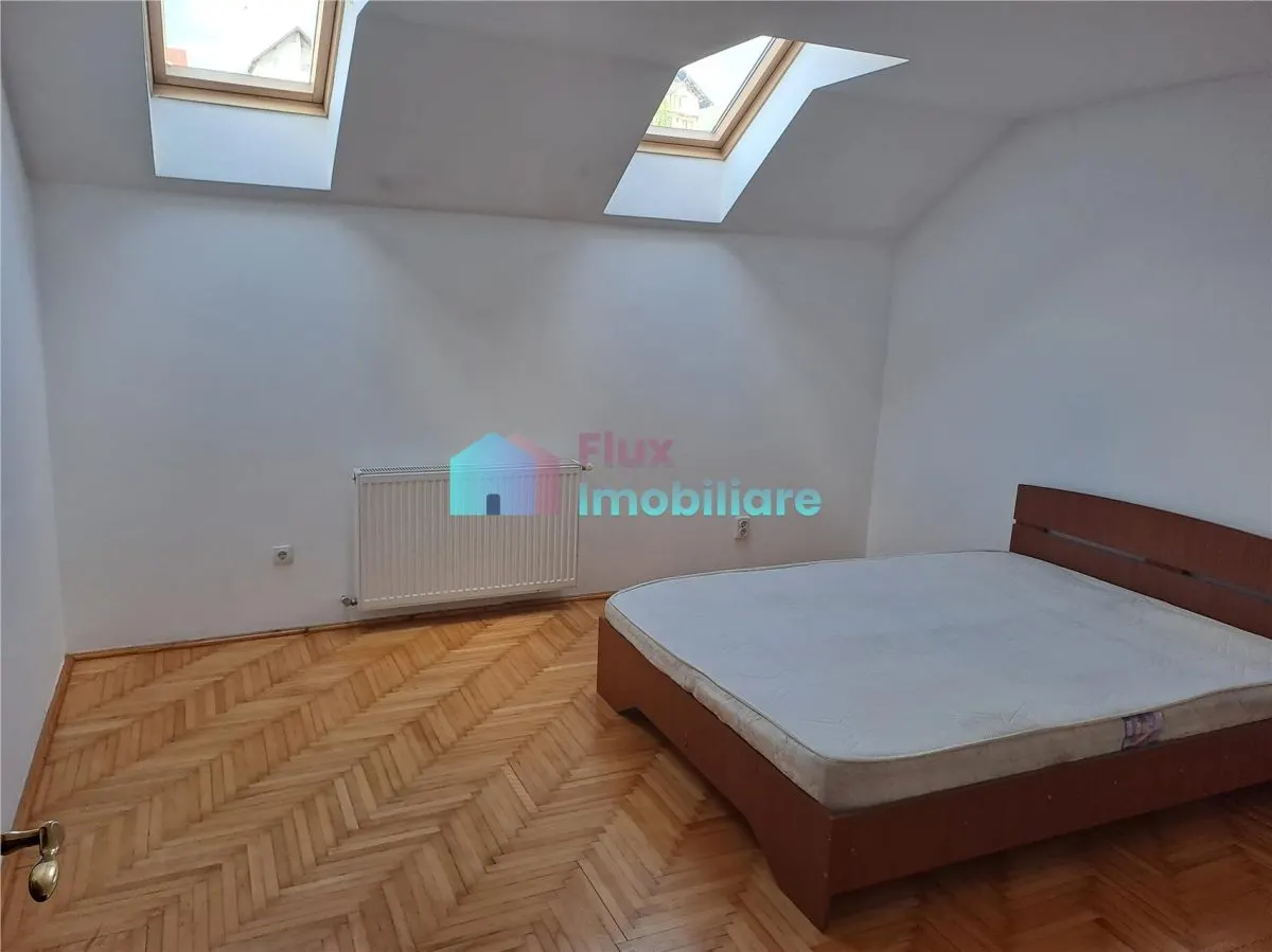 Casa tip duplex în Burdujeni - foto 19