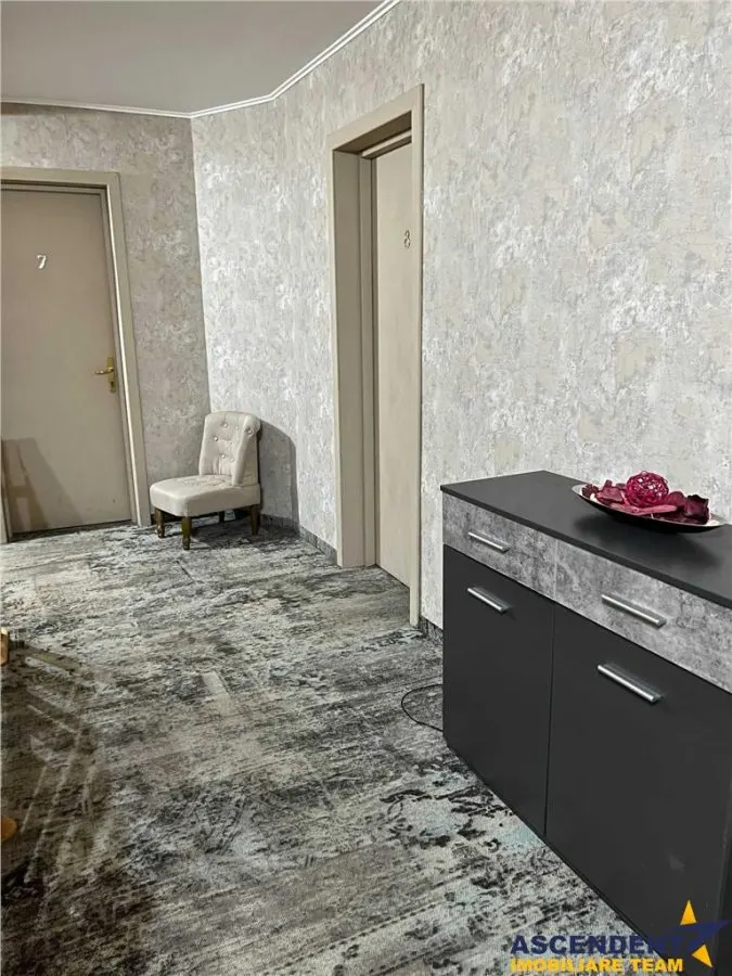 Pensiune eleganta, cu 12 camere, P+2E+M, Predeal, Brasov - foto 4