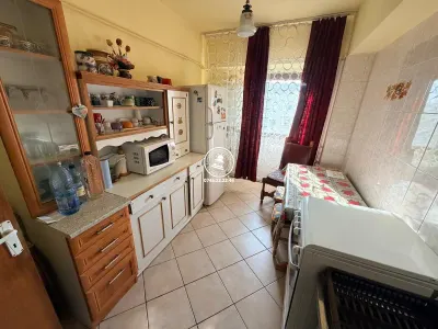 4 camere decomandat Dacia - foto 4
