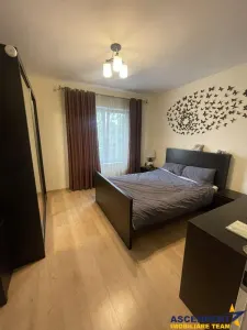 Regim vila, areal securizat, terasa, loc parcare, Central, Brasov - Brasov
