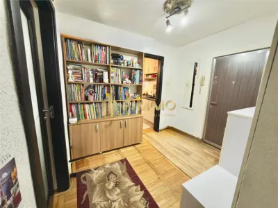 Apartament 3 camere | 2 bai | 68 mp | Zamca | ID : 1662 - foto 8