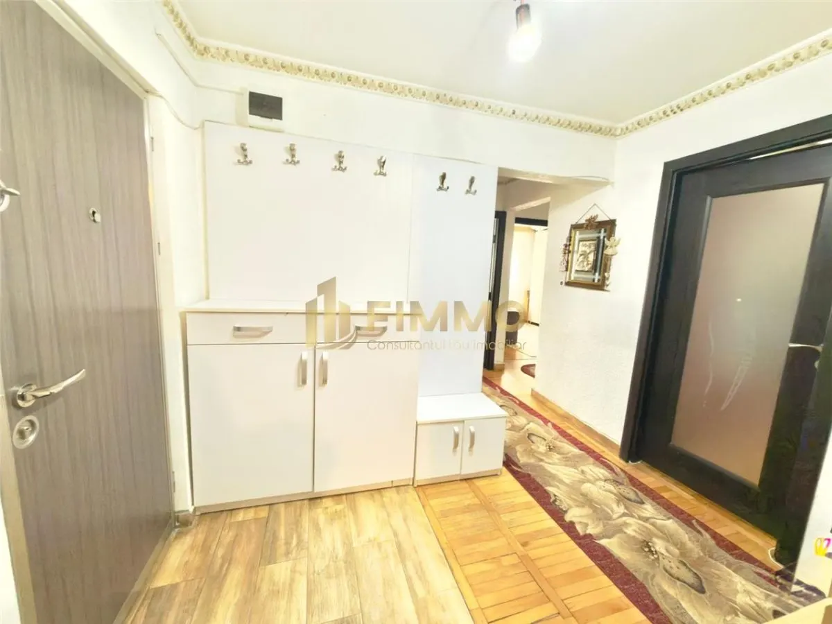 Apartament 3 camere | 2 bai | 68 mp | Zamca | ID : 1662 - foto 9