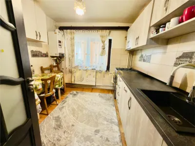 Apartament 3 camere | 2 bai | 68 mp | Zamca | ID : 1662 - foto 10