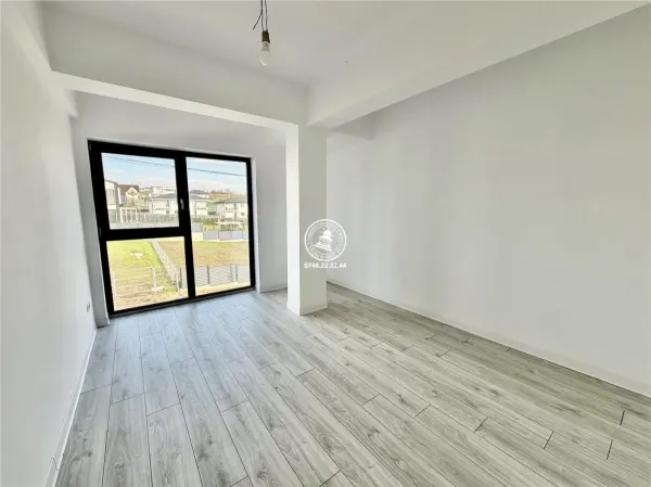 Casă 4 camere Miroslava - poza 14