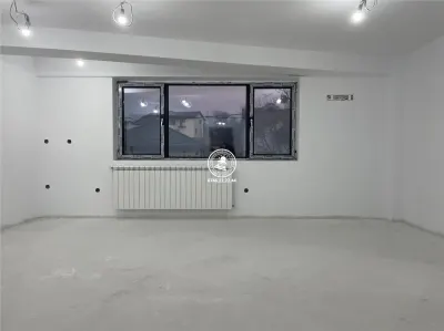 Apartament 2 camere de vanzare, Baroque Residence Bucium - foto 2