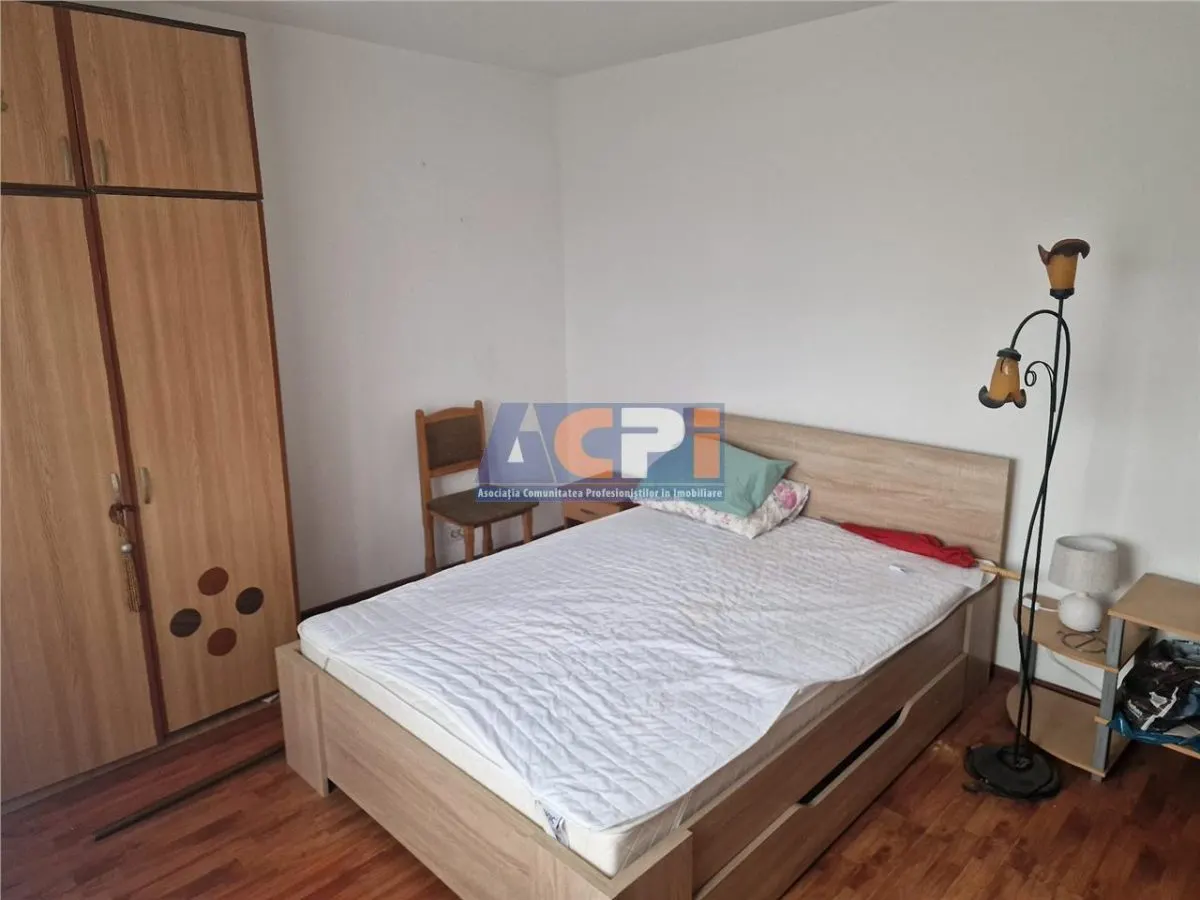 Vânzare 3 cam. - foto 4