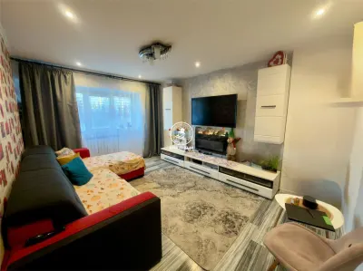 Apartament 3 camere Pacurari - foto 1