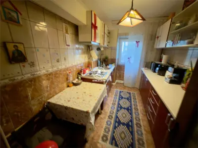 Apartament 3 camere Pacurari - foto 4