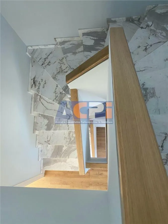 VANZARE Vila DUPLEX 5 camere  325 mp teren Otopeni acces privat COMISION 0 - foto 20