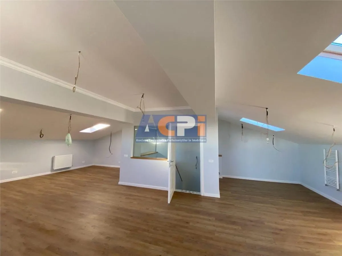 VANZARE Vila DUPLEX 5 camere  325 mp teren Otopeni acces privat COMISION 0 - foto 24