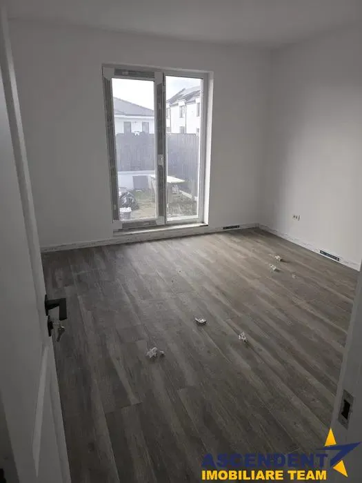 Casa noua  Cristian, pe parter, cu incalzire in pardoseala - foto 9