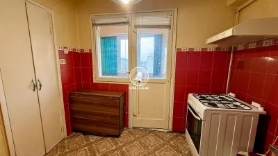 Apartament 3 camere Podu Ros - foto 12