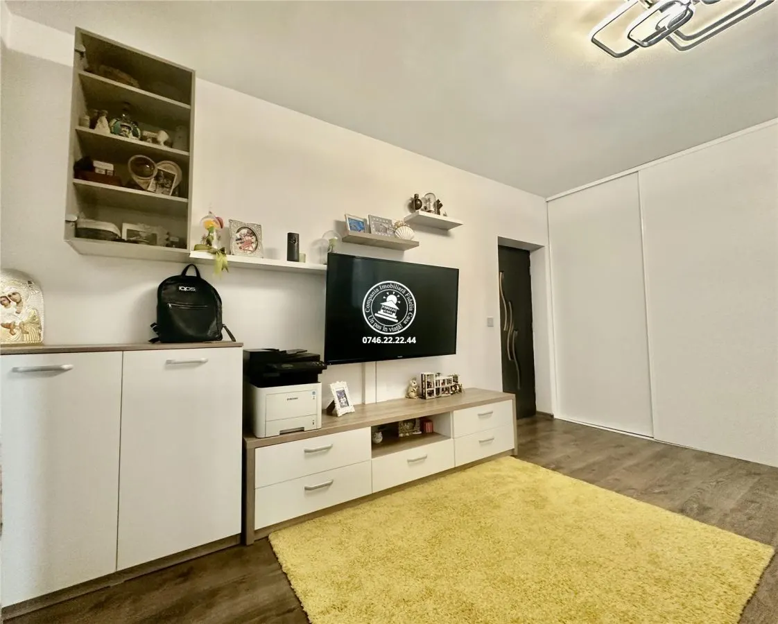Apartament 3 camere decomandat Rediu - foto 6