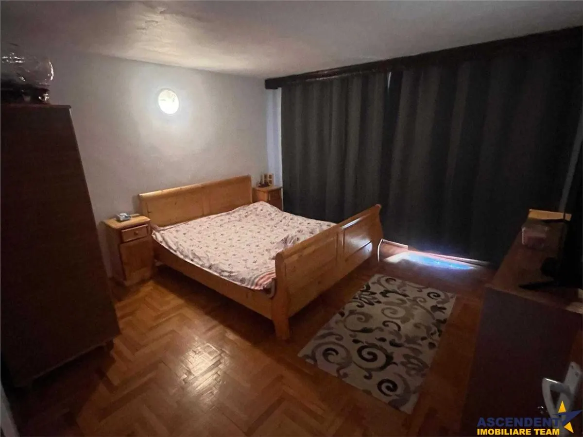 Casa Florilor - foto 5