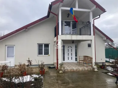 Vila de vanzare Stejari - foto 3
