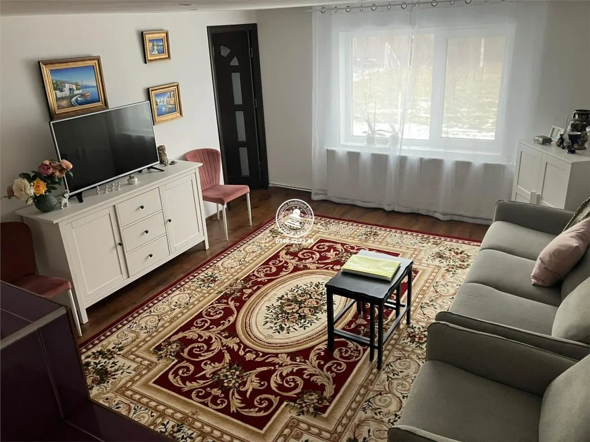 Vila de vanzare Stejari - foto 4