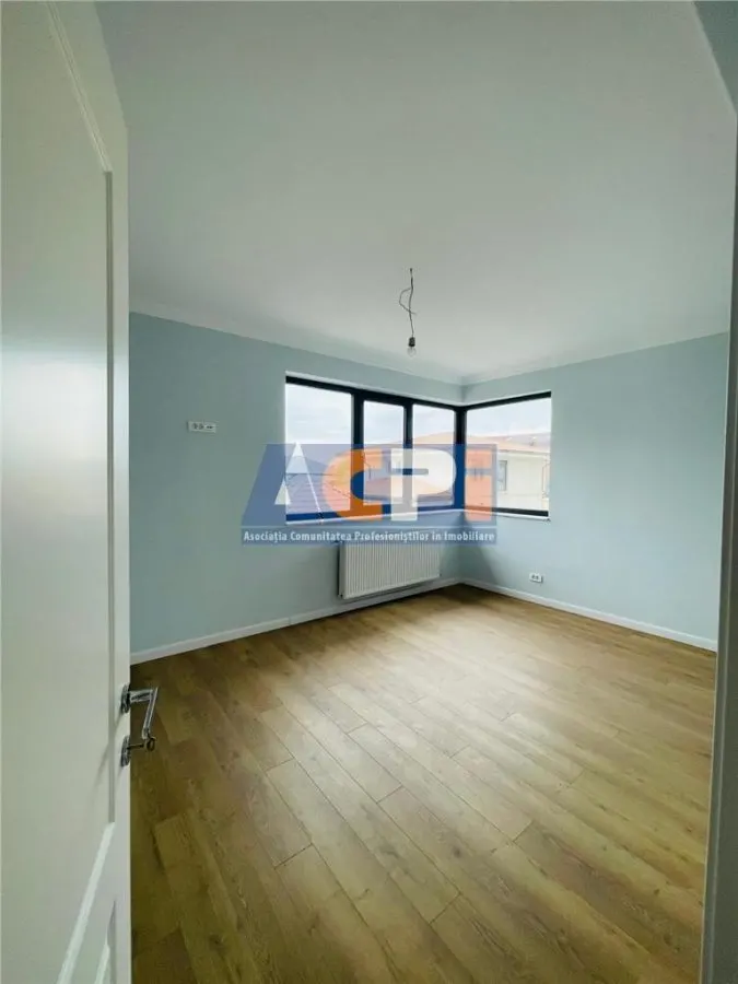 Casa Vila Duplex NOUA 5 camere Otopeni curte proprie acces privat - foto 13