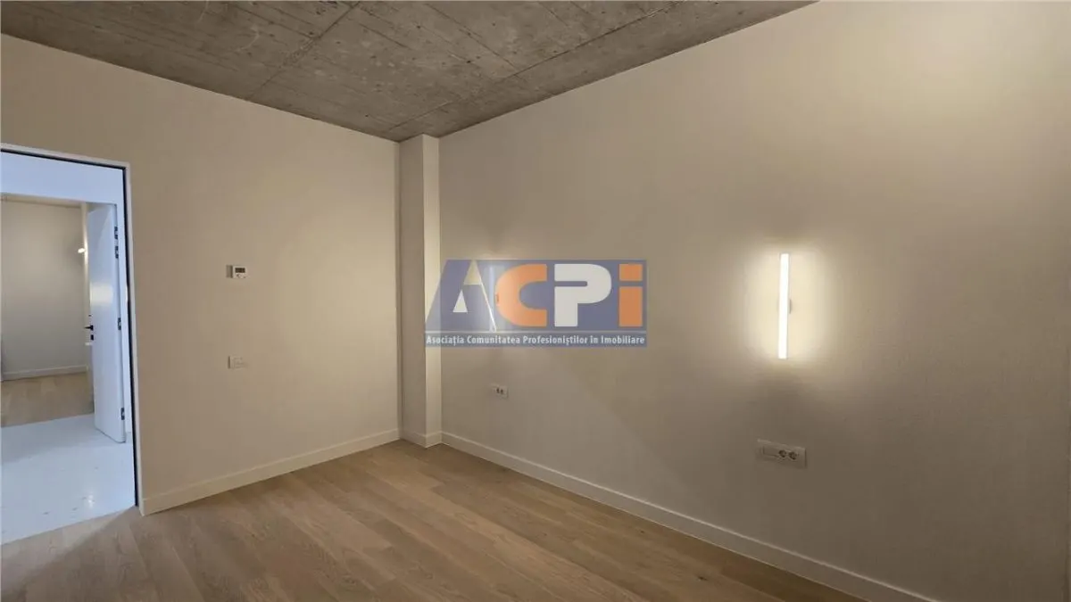 Duplex Vila Lux Dorobanti 4 camere, curte proprie, 2 locuri de parcare - foto 2