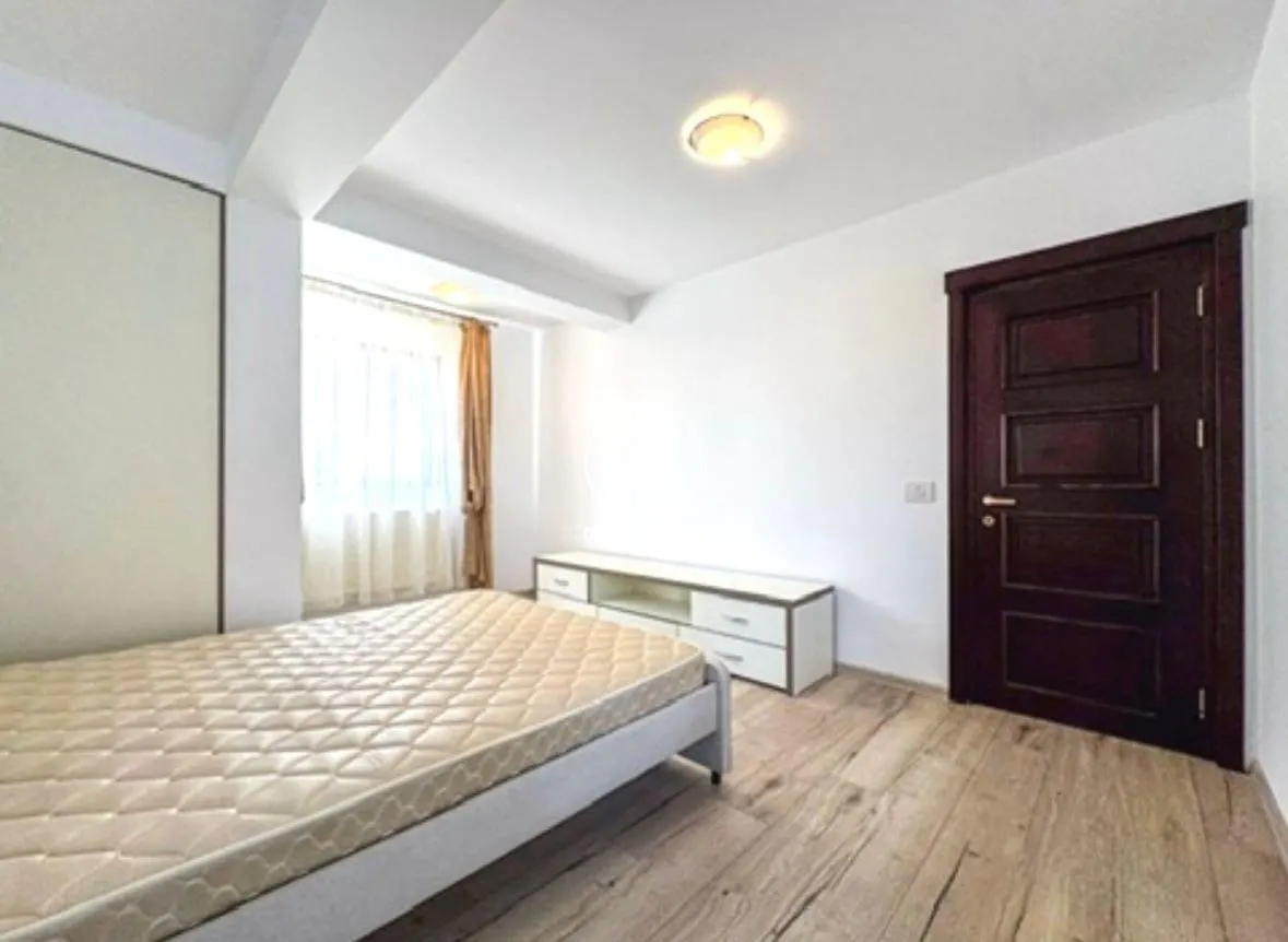 Apartament 3 camere Centru Sf.Lazar - foto 4