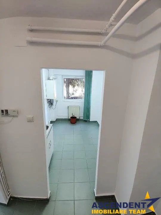 Spatiu, Central, Brasov - foto 5