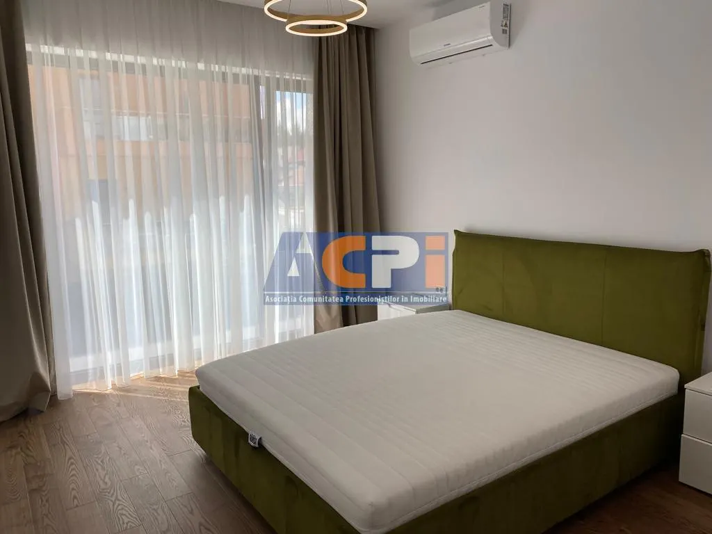 INCHIRIERE VILA DE LUX CU 5 CAMERE SI PISCINA in Zona EROU IANCU NICOLAE BANEASA - foto 11