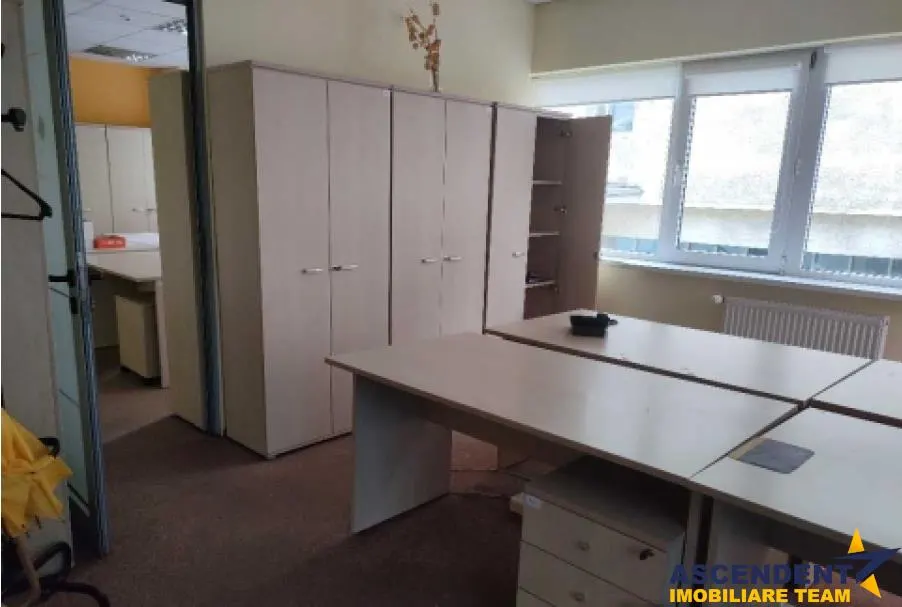 Imobil administrativ-comercial,excelent configurat,apreciabile facilitati, Central, Brasov - foto 2