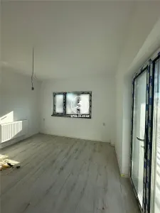 Apartament 2 camere de vanzare, decomandat - Vișani - Iasi