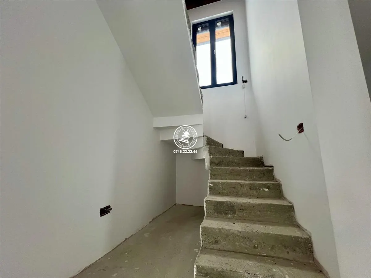 Vila D+P+E premium cu 440mp de teren in Valea Adanca - foto 12