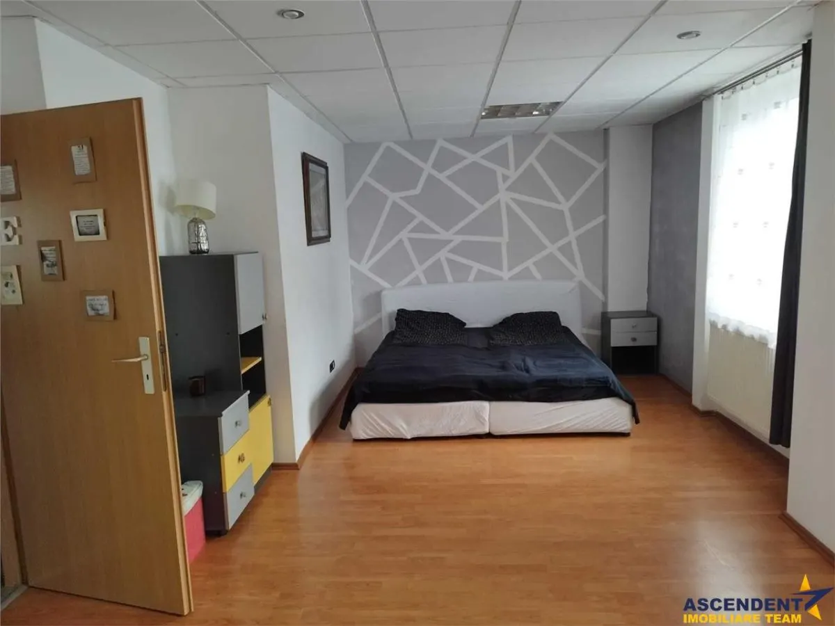 Centrul Civic, Brasov - foto 2