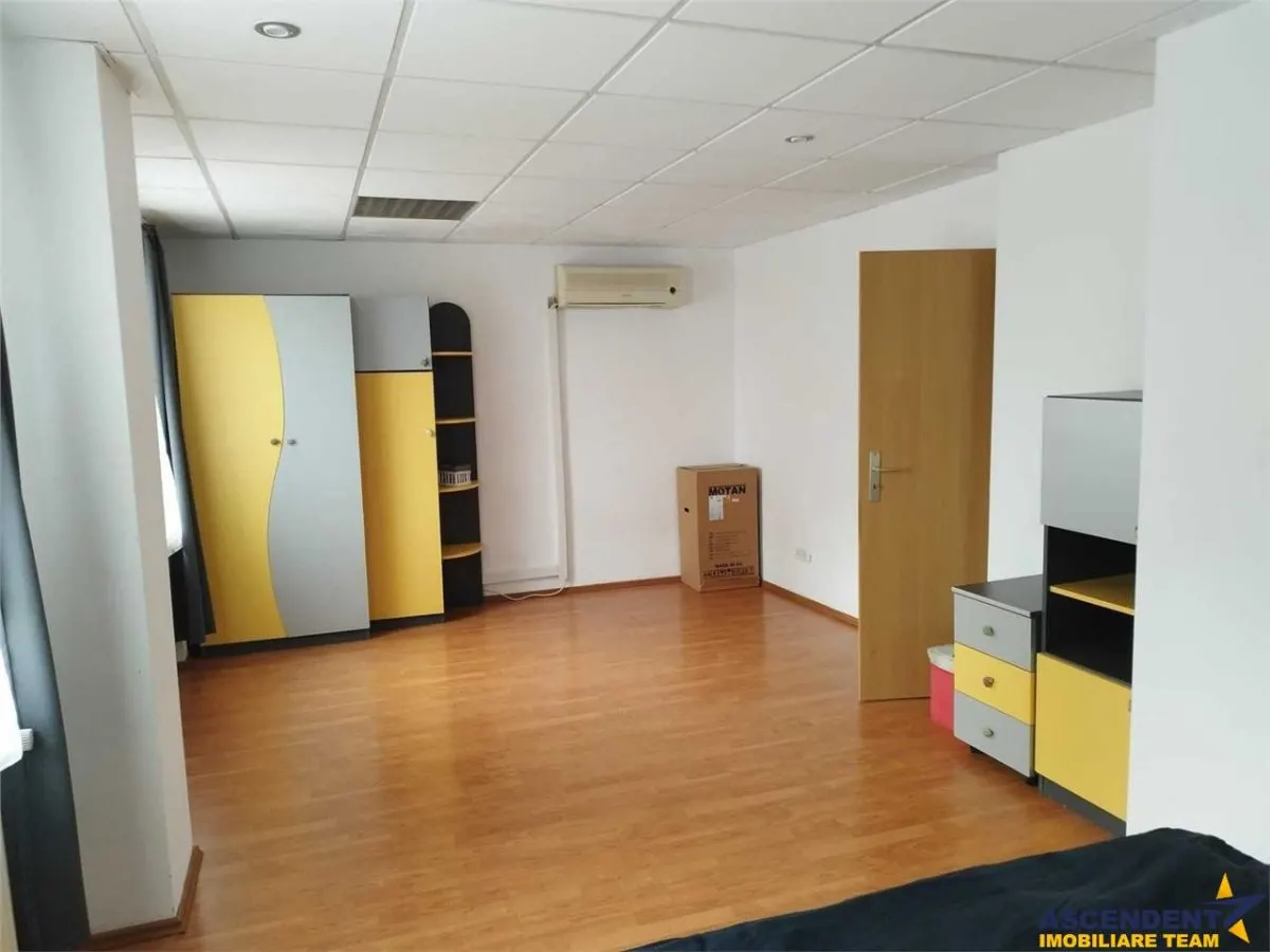 Centrul Civic, Brasov - foto 4