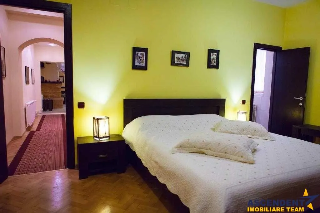 Casa de vanzare Central, Brasov - foto 2