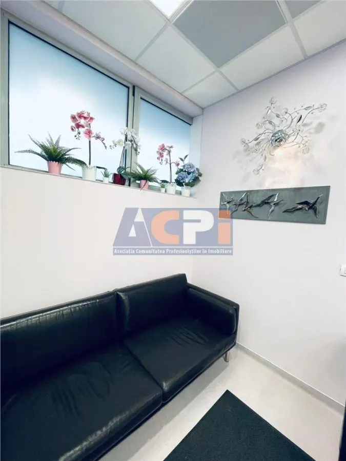 Spațiu comercial 314 mp Mosilor Stradal Parcare proprie - foto 11