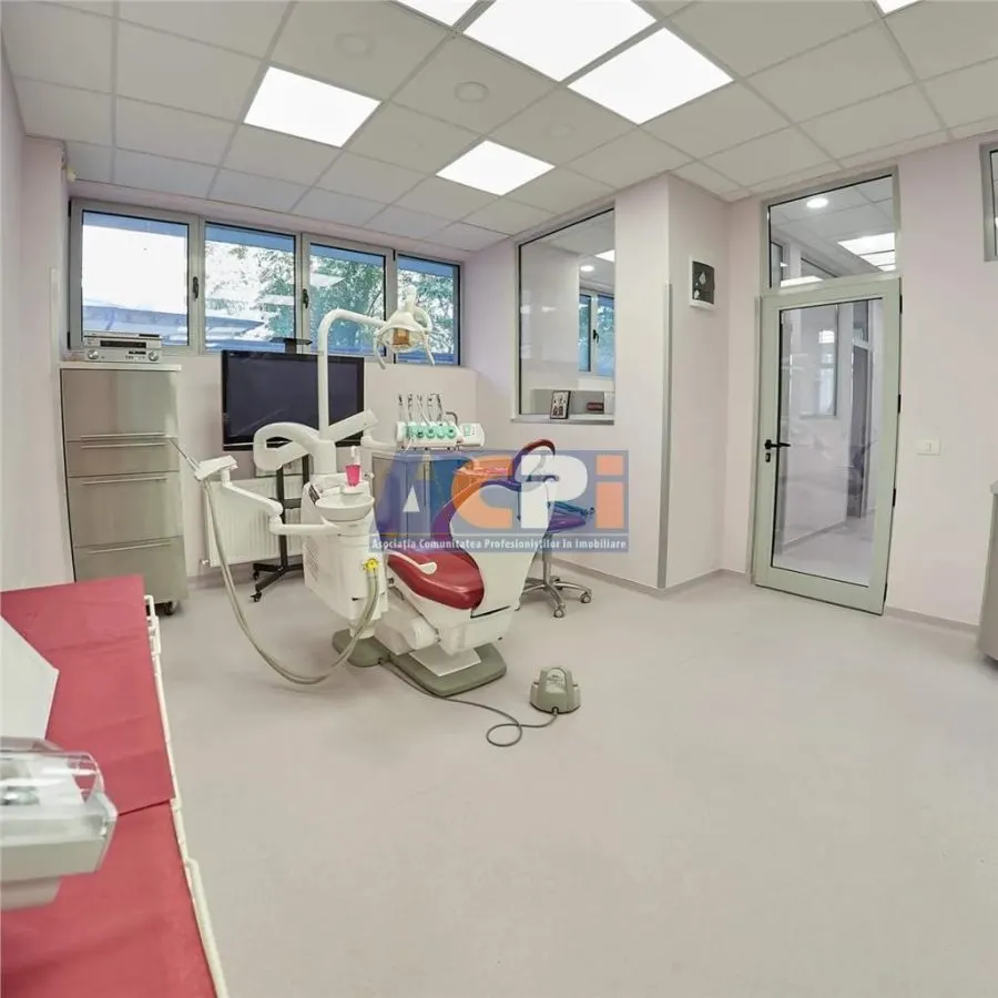 Spațiu comercial 314 mp Mosilor Stradal Parcare proprie - foto 14