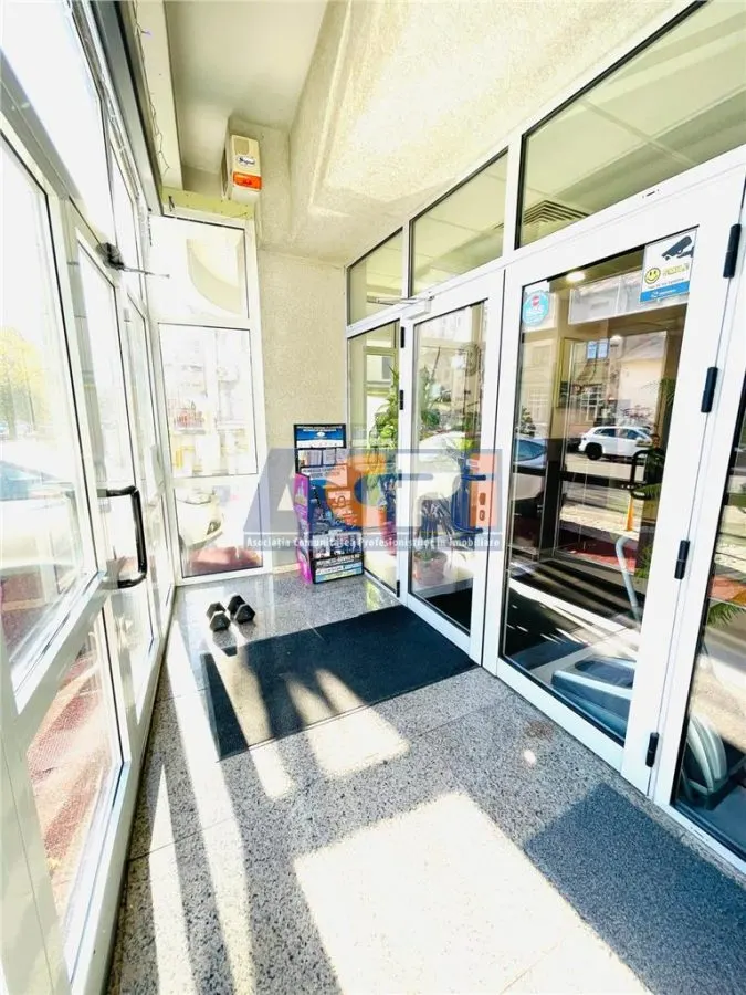 Spațiu comercial 314 mp Mosilor Stradal Parcare proprie - foto 24