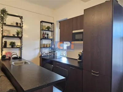 Apartament de Închiriat în Piața Romană - Locație Centrală - foto 8