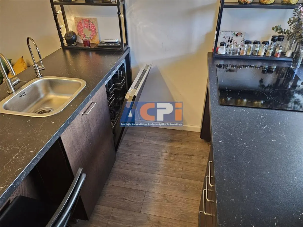 Apartament de Închiriat în Piața Romană - Locație Centrală - foto 9