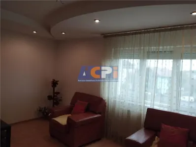 3 camere decomandate Arena Mall - foto 7