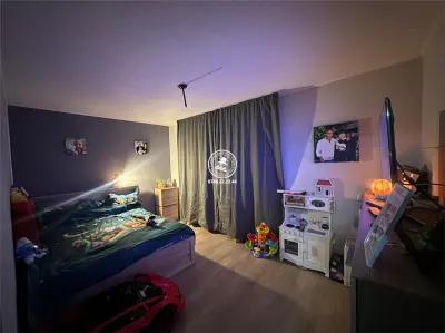 Apartament 3 camere Podu de Piatra - foto 4