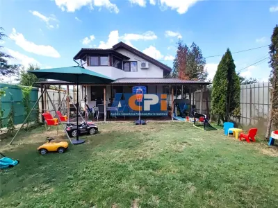 Vila  individuala 6 camere mobilata si utilata amplasare foarte buna - Domnesti
