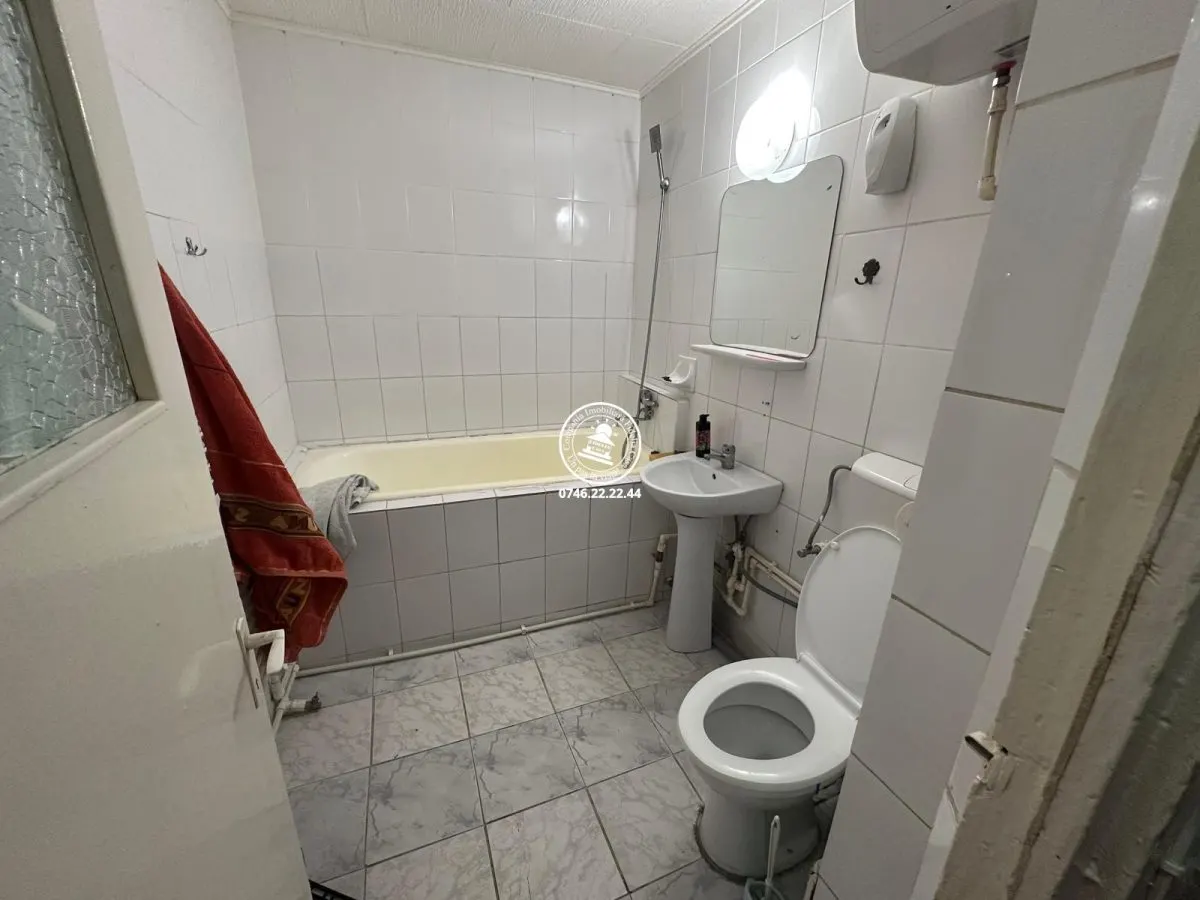 Apartament 3 camere de vanzare Dacia - foto 12