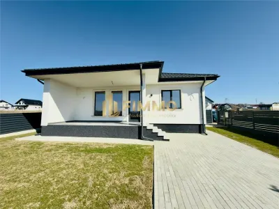 Casa Individuala la parter | 110 mp utili | Finisaje Premium | ID : 1502 - Suceava