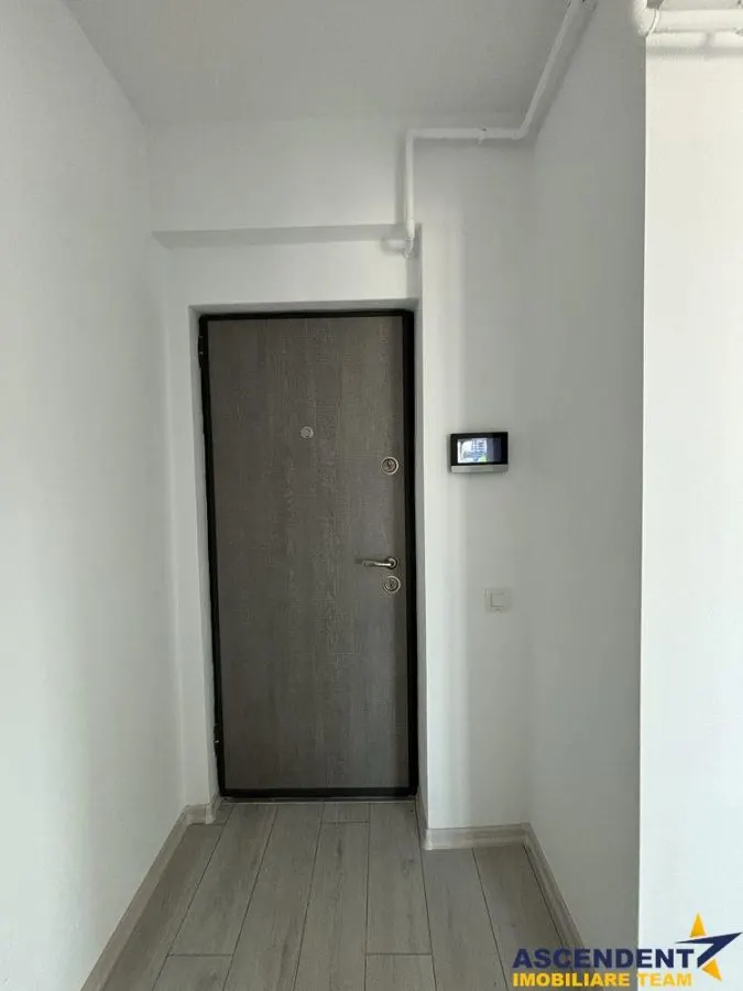 Bloc nou, decomandat, etaj 1, Brasov - foto 4