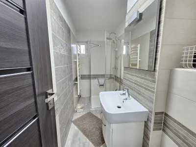Apartament cu 3 camere, zona  Unirii - foto 7