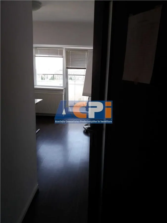 Duplex 5 camere pt birouri - foto 2