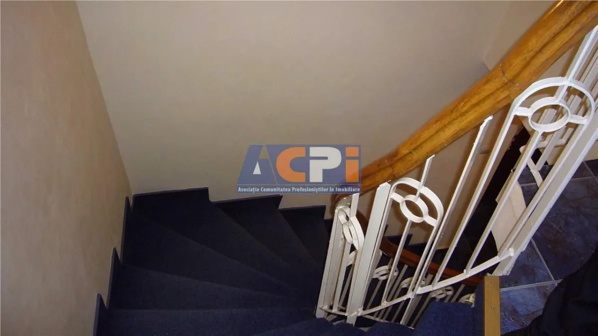 Duplex 5 camere pt birouri - foto 9